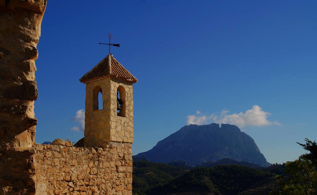 Sella Alojamientos Turisticos Isa I Toni מראה חיצוני תמונה